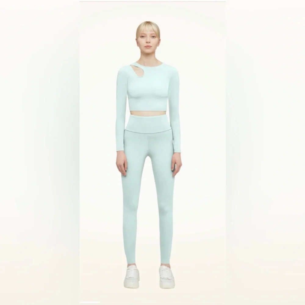 Wolford NWT Warm Up Legging - Aqua size EU 34 & 38 - Picture 2 of 7